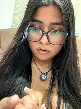 virginbrunette99 online show from 16, 12, 2025