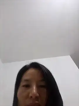 Snapshot of Dewbunn chatting on 1, 3, 2025 Dewbunn online show from 1, 3, 2025