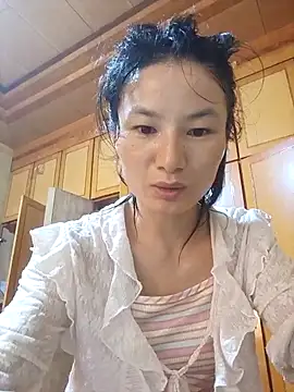 Snapshot of Dewbunn chatting on 27, 9, 2025 Dewbunn online show from 27, 9, 2025