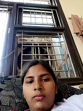 heena-3678 online show from 6, 10, 2025