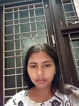 Snapshot of heena-3678 chatting on 13, 5, 2026 heena-3678 online show from 13, 5, 2026