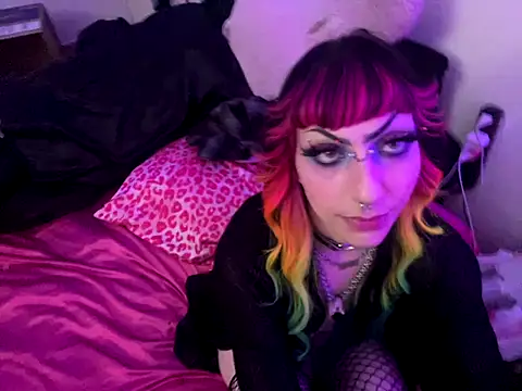 ChrryFoxx online show from 13, 11, 2025