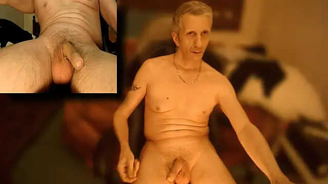 Snapshot of maxdaddy690 chatting on 27, 2, 2025 maxdaddy690 online show from 27, 2, 2025