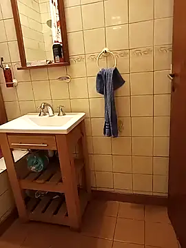 omeriz online show from 24, 2, 2025