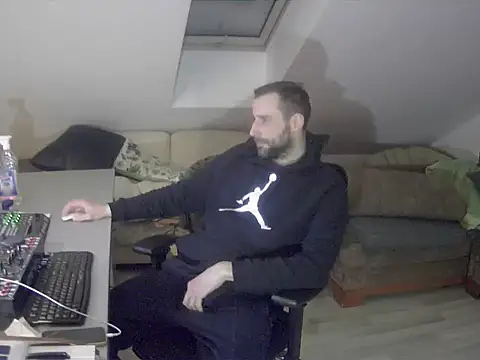 gryzoon online show from 4, 2, 2026