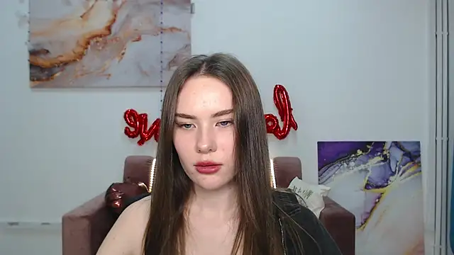 ElenaOconar online show from 8, 3, 2025