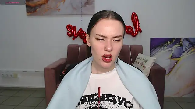 ElenaOconar online show from 10, 3, 2025