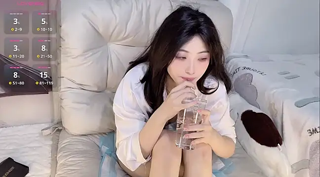 xiaolanlan3344 online show from 20, 3, 2025