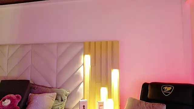 Anaise latif online show from 20, 3, 2026