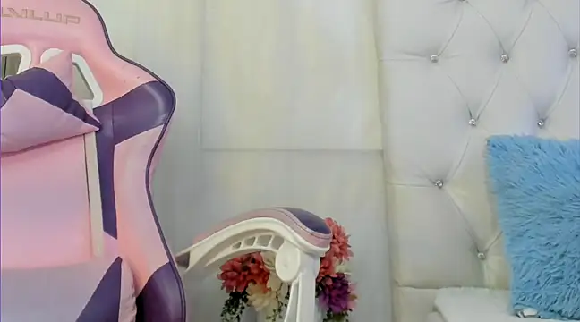 kamii arias online show from 12, 3, 2025