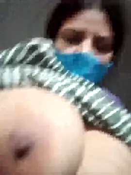 Snapshot of Disha2870 chatting on 6, 3, 2025 Disha2870 online show from 6, 3, 2025