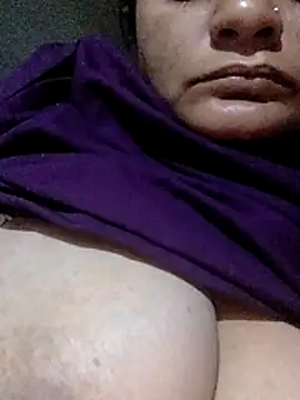 Snapshot of Disha2870 chatting on 11, 3, 2026 Disha2870 online show from 11, 3, 2026