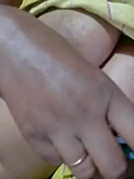 Snapshot of Disha2870 chatting on 18, 3, 2026 Disha2870 online show from 18, 3, 2026