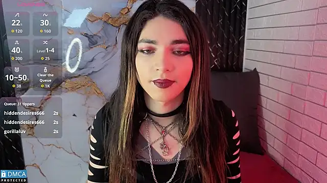 MaeveKuro online show from 18, 4, 2026