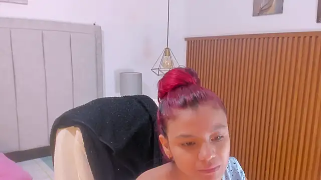 Snapshot of gime_lara chatting on 19, 12, 2025 gime lara online show from 19, 12, 2025