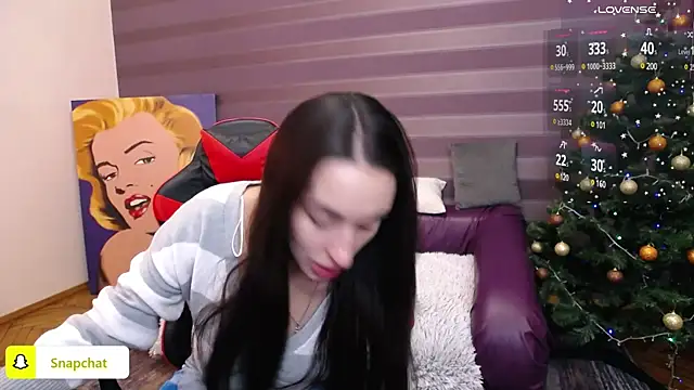JenniferStone online show from 1, 1, 2025