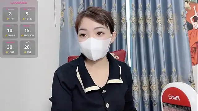 Snapshot of shishi_101 chatting on 10, 3, 2025 shishi 101 online show from 10, 3, 2025