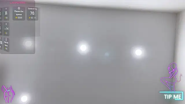 Snapshot of shishi_101 chatting on 6, 10, 2025 shishi 101 online show from 6, 10, 2025