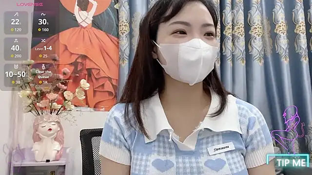 Snapshot of shishi_101 chatting on 7, 10, 2025 shishi 101 online show from 7, 10, 2025