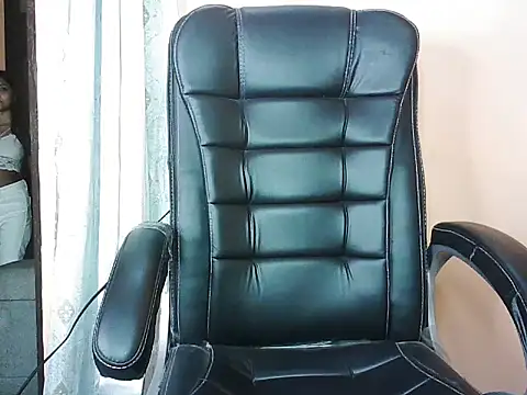 Mahi DarlingS online show from 13, 3, 2025