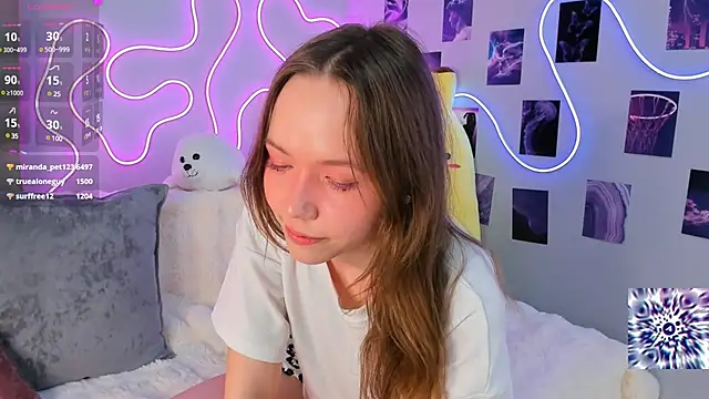 Dreamy Polly online show from 16, 3, 2025