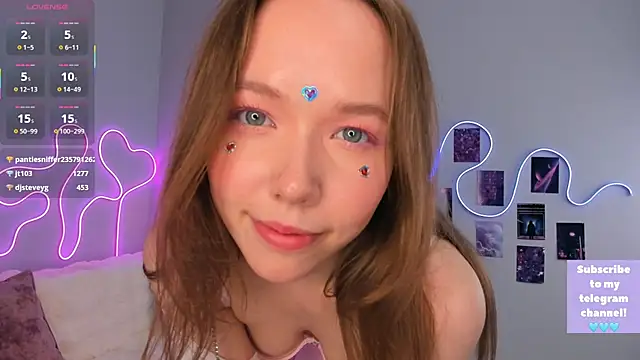 Dreamy Polly online show from 21, 3, 2025