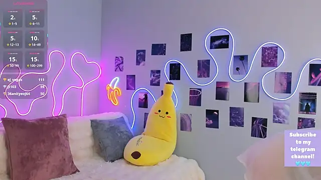 Dreamy Polly online show from 21, 3, 2025