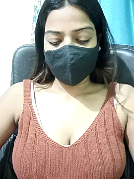 Snapshot of CRAZY__BITE chatting on 30, 10, 2025 CRAZY BITE online show from 30, 10, 2025