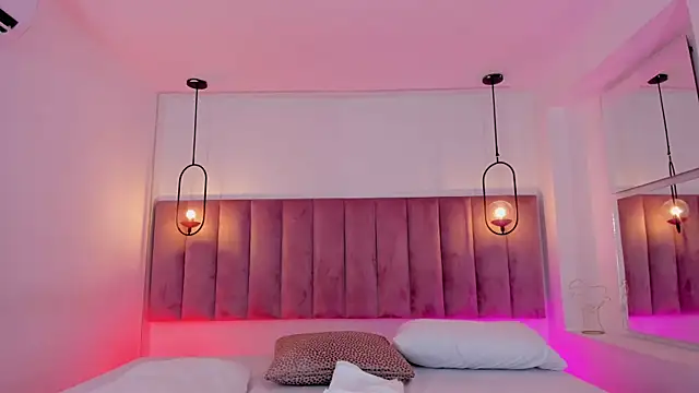 Haily b online show from 2, 12, 2025