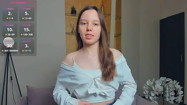 EdinaCordner online show from 6, 11, 2025