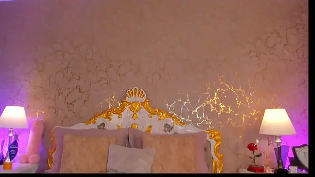 ScarlettWallace online show from 11, 2, 2026