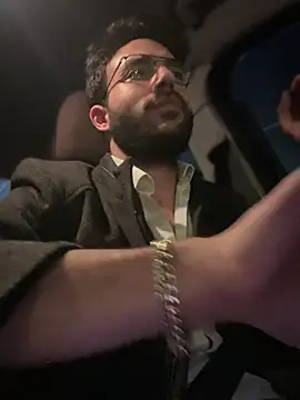 YJeromZCoxk online show from 11, 3, 2025