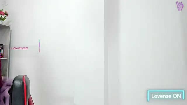 Bonniie 22 online show from 10, 3, 2025