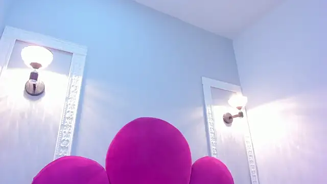 Bonniie 22 online show from 29, 10, 2025