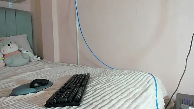 mary cute9 online show from 15, 9, 2025