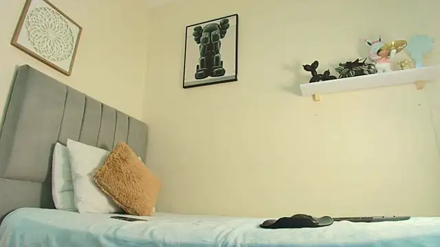 mary cute9 online show from 20, 4, 2026