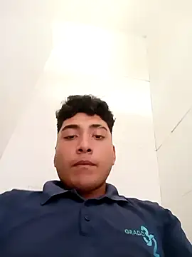 Snapshot of crisssalazar chatting on 16, 9, 2025 crisssalazar online show from 16, 9, 2025