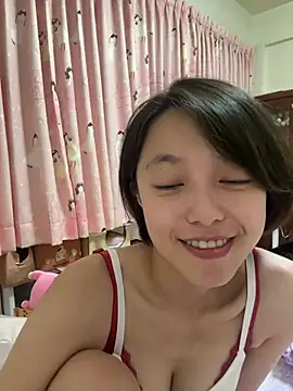 Snapshot of ladypaggy chatting on 5, 5, 2026 ladypaggy online show from 5, 5, 2026