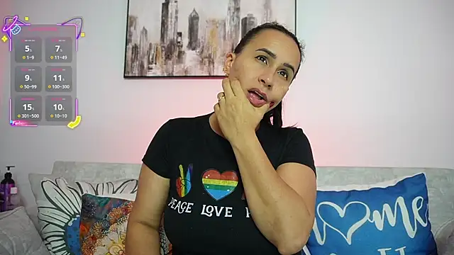 Sara Charmy online show from 7, 10, 2025