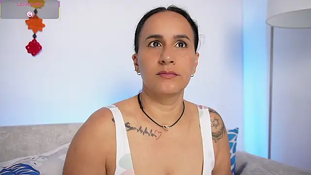 Snapshot of Sara_Charmy chatting on 6, 3, 2026 Sara Charmy online show from 6, 3, 2026