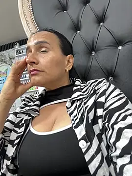 Snapshot of Sara_Charmy chatting on 10, 3, 2026 Sara Charmy online show from 10, 3, 2026