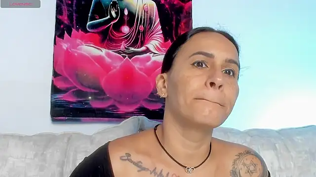 Snapshot of Sara_Charmy chatting on 16, 4, 2026 Sara Charmy online show from 16, 4, 2026