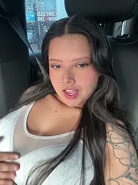 Snapshot of maya-winslow8 chatting on 28, 4, 2026 maya-winslow8 online show from 28, 4, 2026