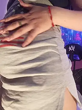 Snapshot of MiaStarts chatting on 12, 10, 2025 MiaStarts online show from 12, 10, 2025