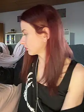 SweetSeraphine online show from 18, 3, 2025