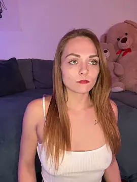 OCTAPUSSY2000 online show from 5, 3, 2026