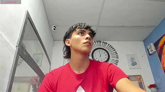 heiker  online show from 5, 3, 2025