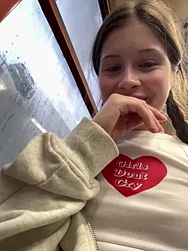 Snapshot of melicious_ chatting on 3, 3, 2025 melicious online show from 3, 3, 2025