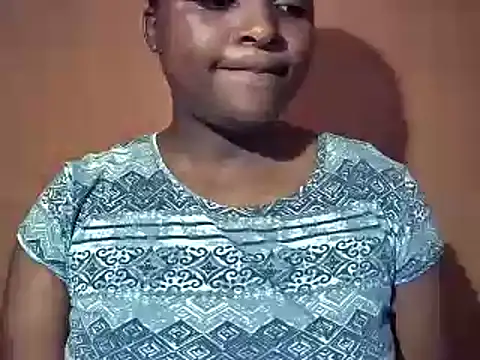 sexyhips2001 online show from 7, 2, 2026