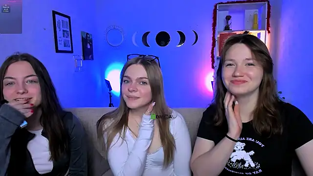 helli belli online show from 12, 4, 2026